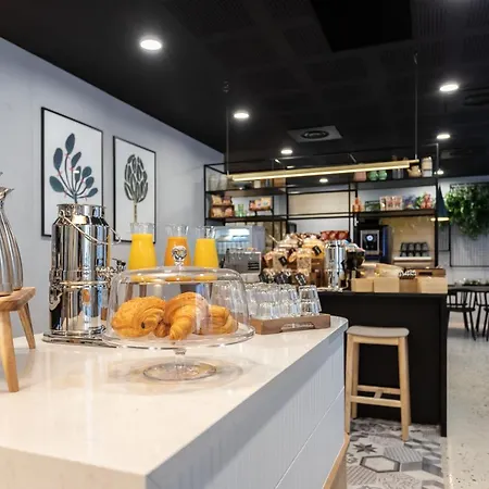 Aparthotel Staycity Centre
